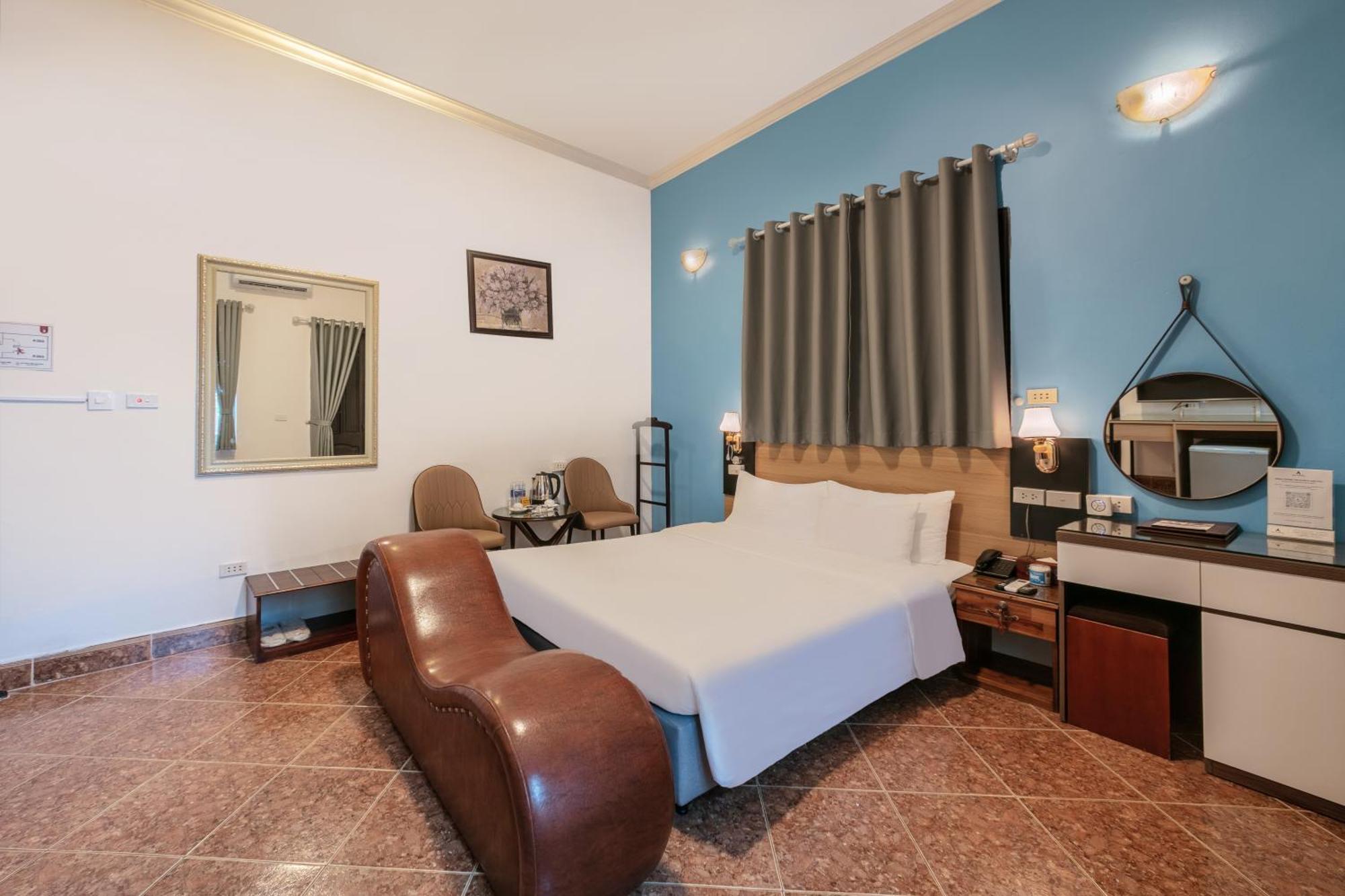 A25 Hotel - Doi Can 1 — Photos 1